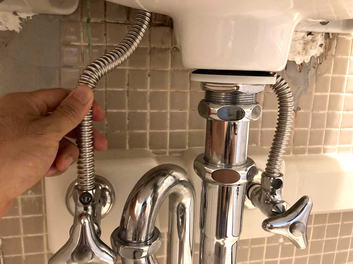自動タッチレス水栓後付け簡単DIY 賃貸もOKの新しい器具と方法